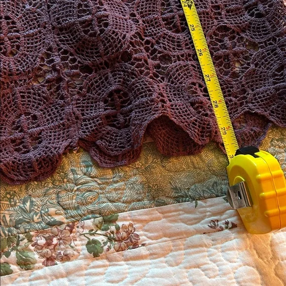 Dark Merlot Gothic Crochet tank top - Picture 4 of 6